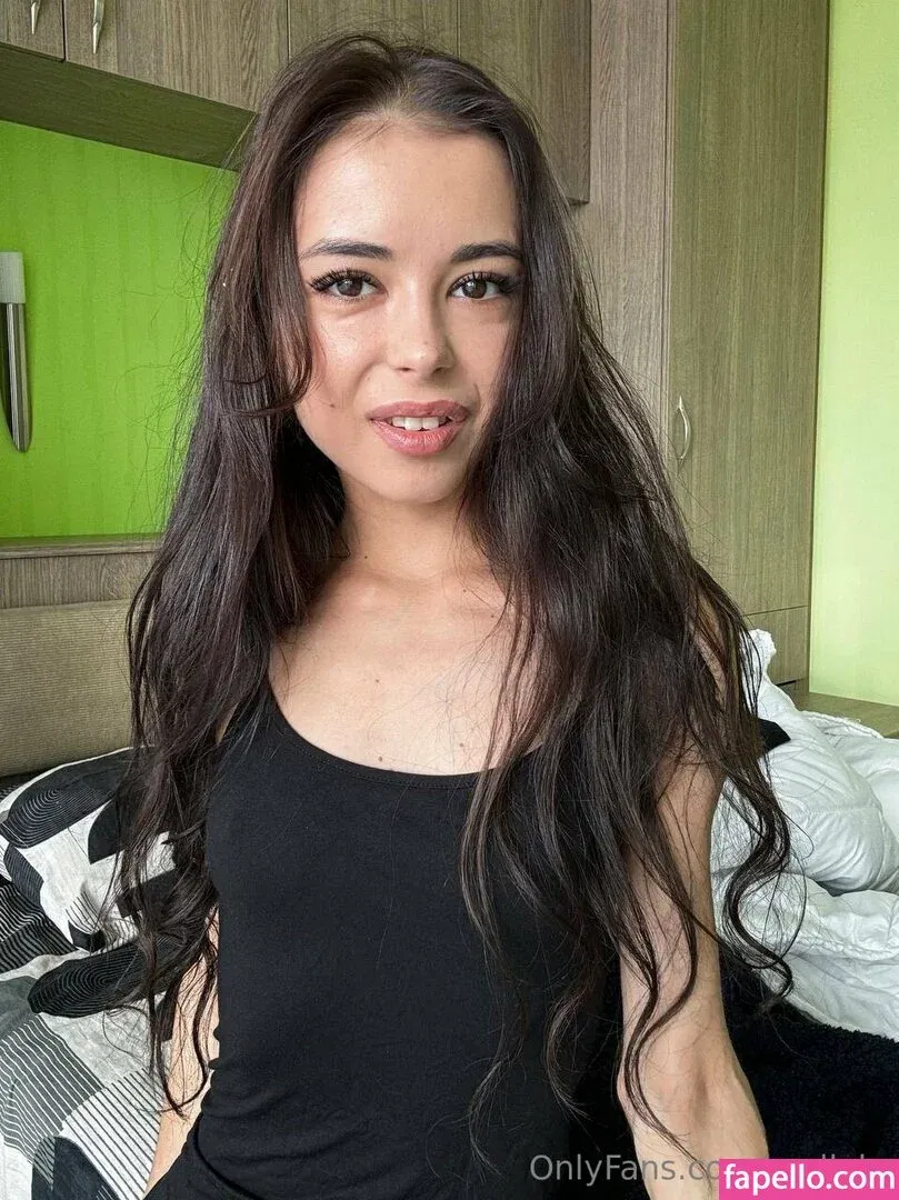 mollylo Onlyfans Photo Gallery 