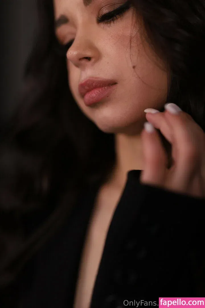 mollylo Onlyfans Photo Gallery 