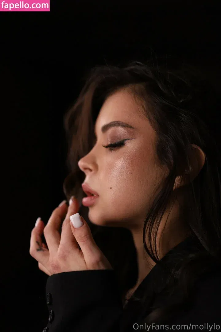 mollylo Onlyfans Photo Gallery 