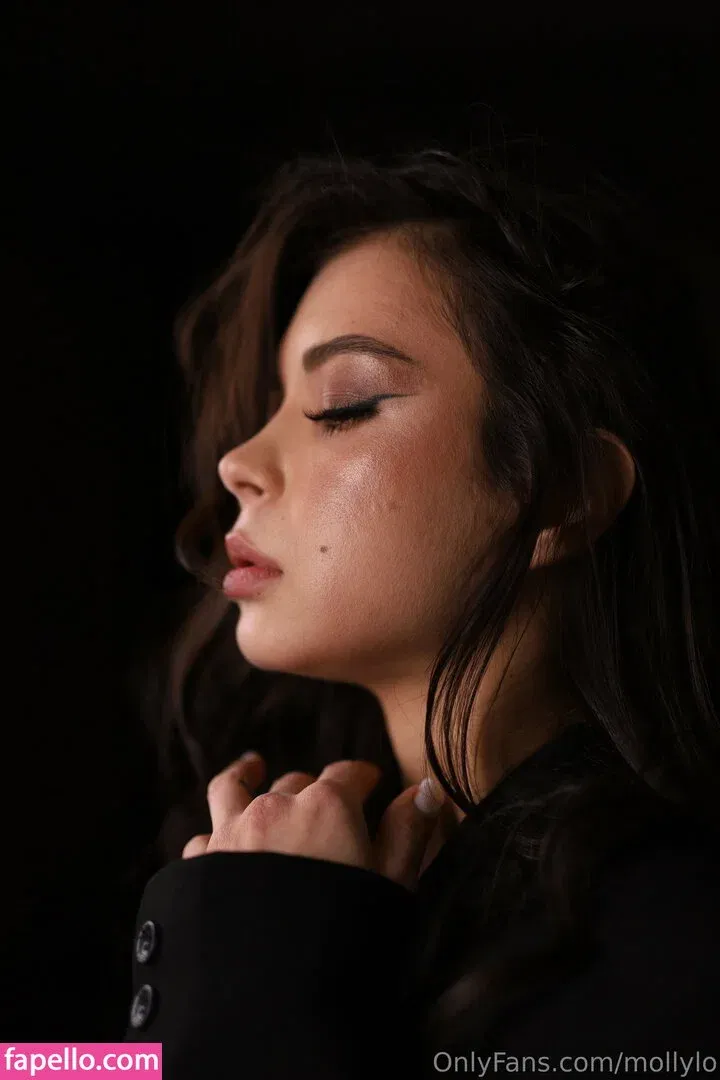 mollylo Onlyfans Photo Gallery 