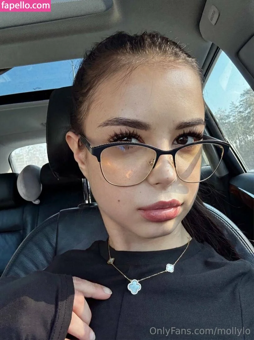 mollylo Onlyfans Photo Gallery 