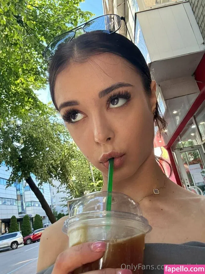 mollylo Onlyfans Photo Gallery 