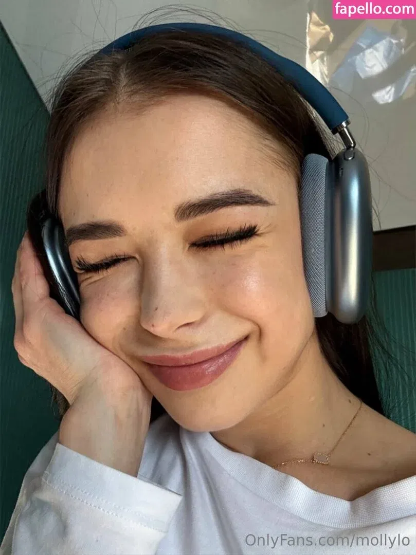 mollylo Onlyfans Photo Gallery 