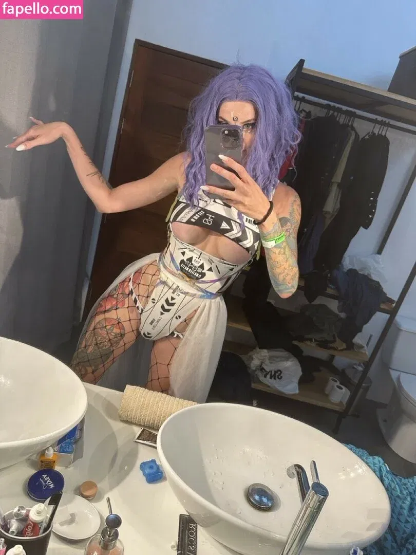 iamvirtuallady Onlyfans Photo Gallery 