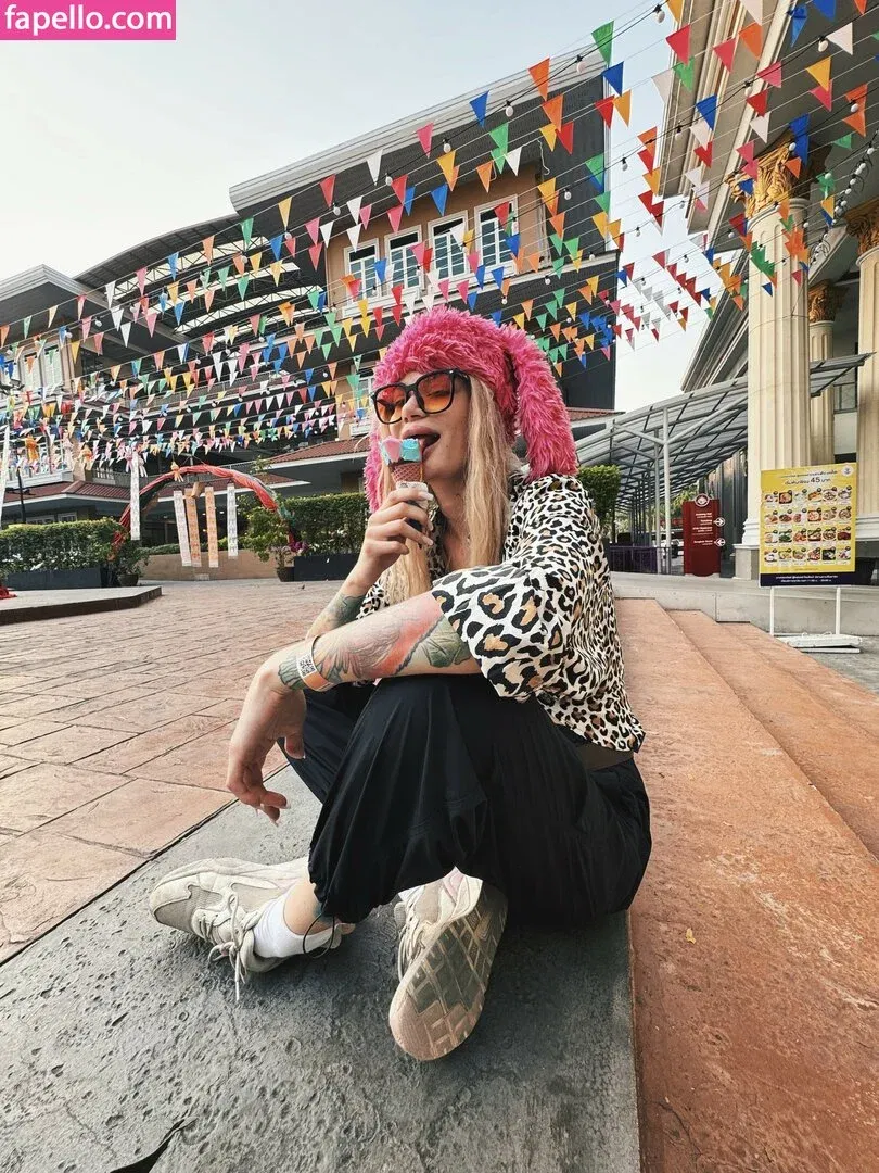 iamvirtuallady Onlyfans Photo Gallery 