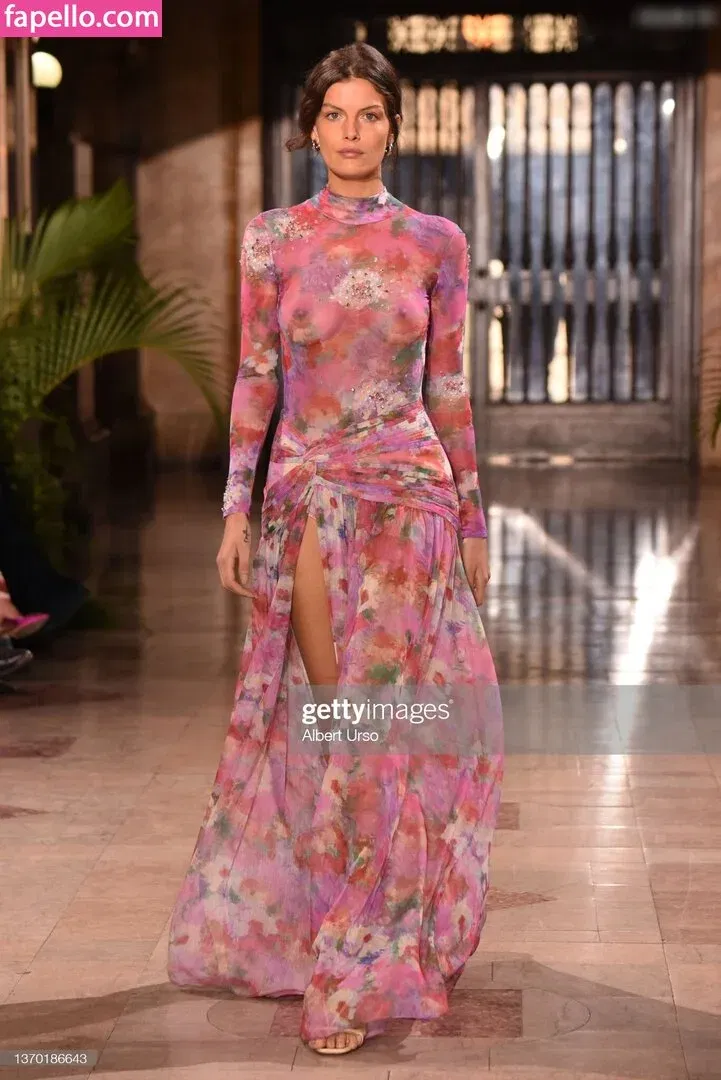 Vanessa Fuchs Onlyfans Photo Gallery 