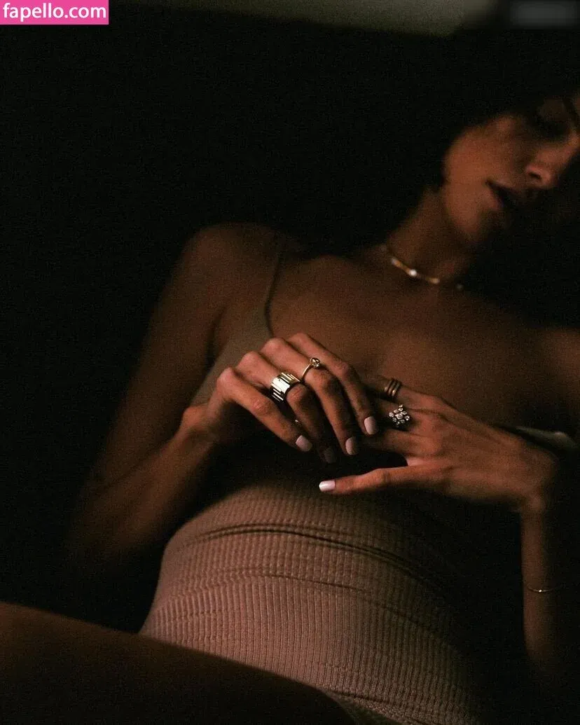 Vanessa Fuchs Onlyfans Photo Gallery 