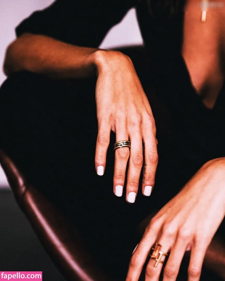 Vanessa Fuchs Onlyfans Photo Gallery 