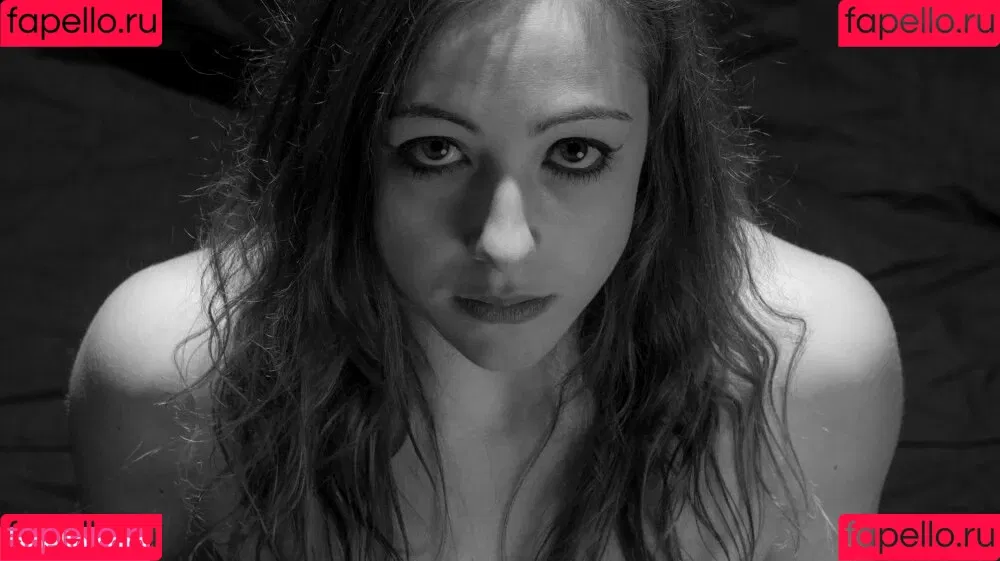 muc.model Onlyfans Photo Gallery 