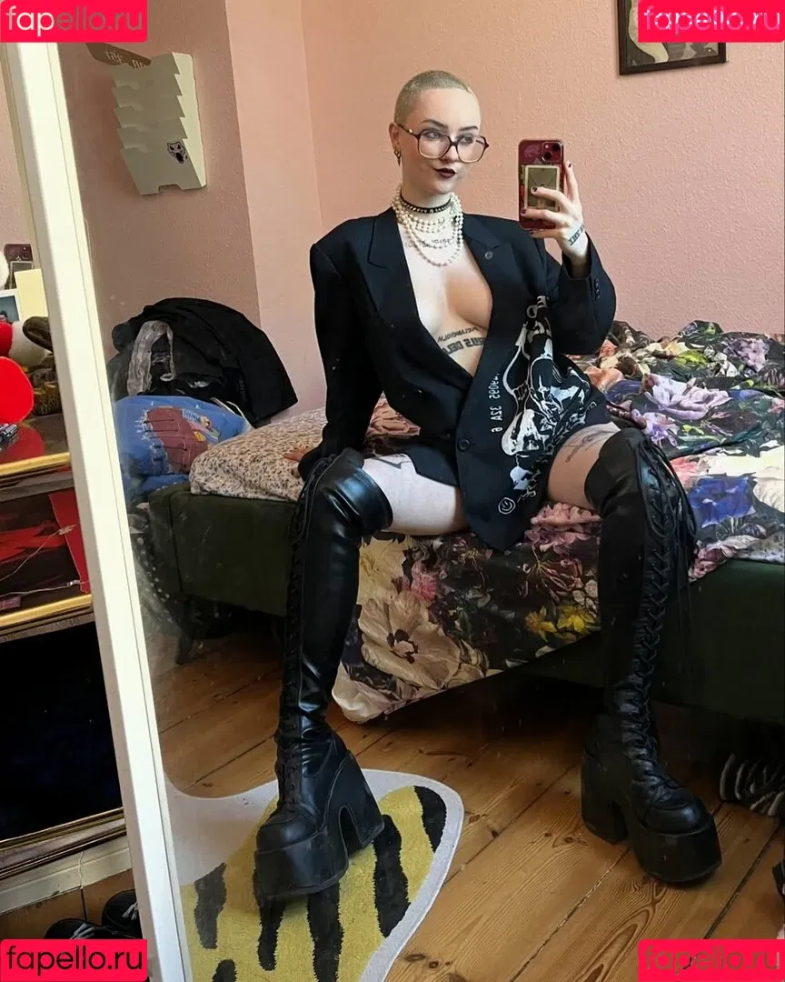 KAT 13ptx 133ptx Onlyfans Photo Gallery 