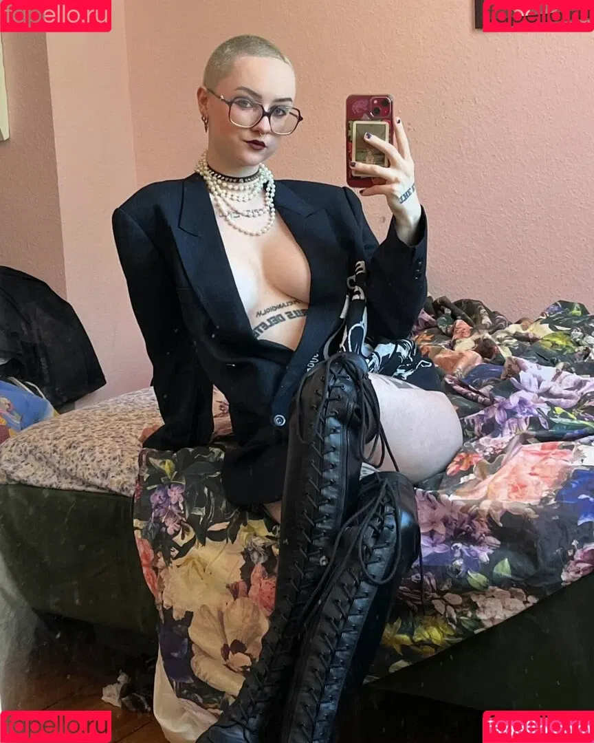 KAT 13ptx 133ptx Onlyfans Photo Gallery 