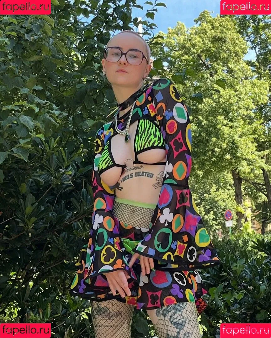 KAT 13ptx 133ptx Onlyfans Photo Gallery 