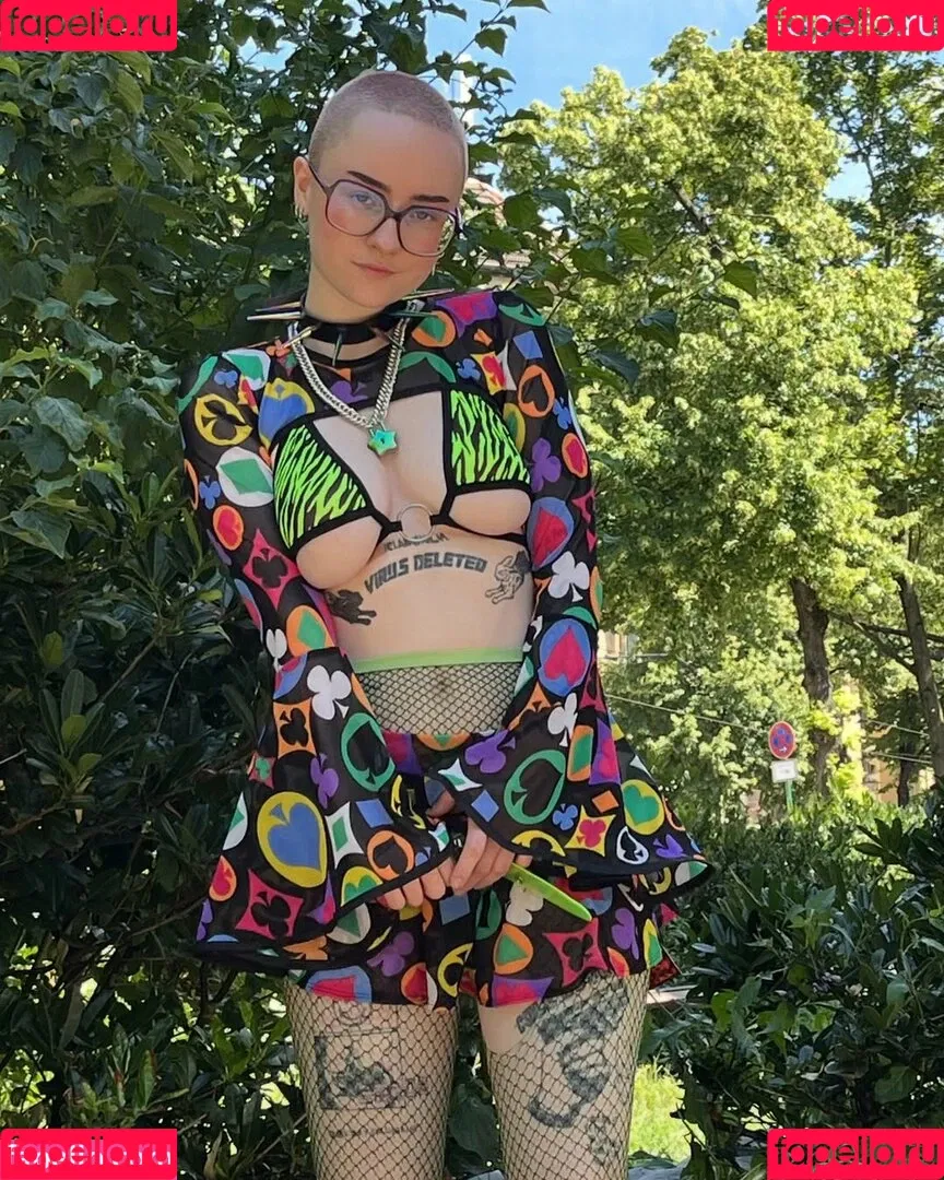 KAT 13ptx 133ptx Onlyfans Photo Gallery 