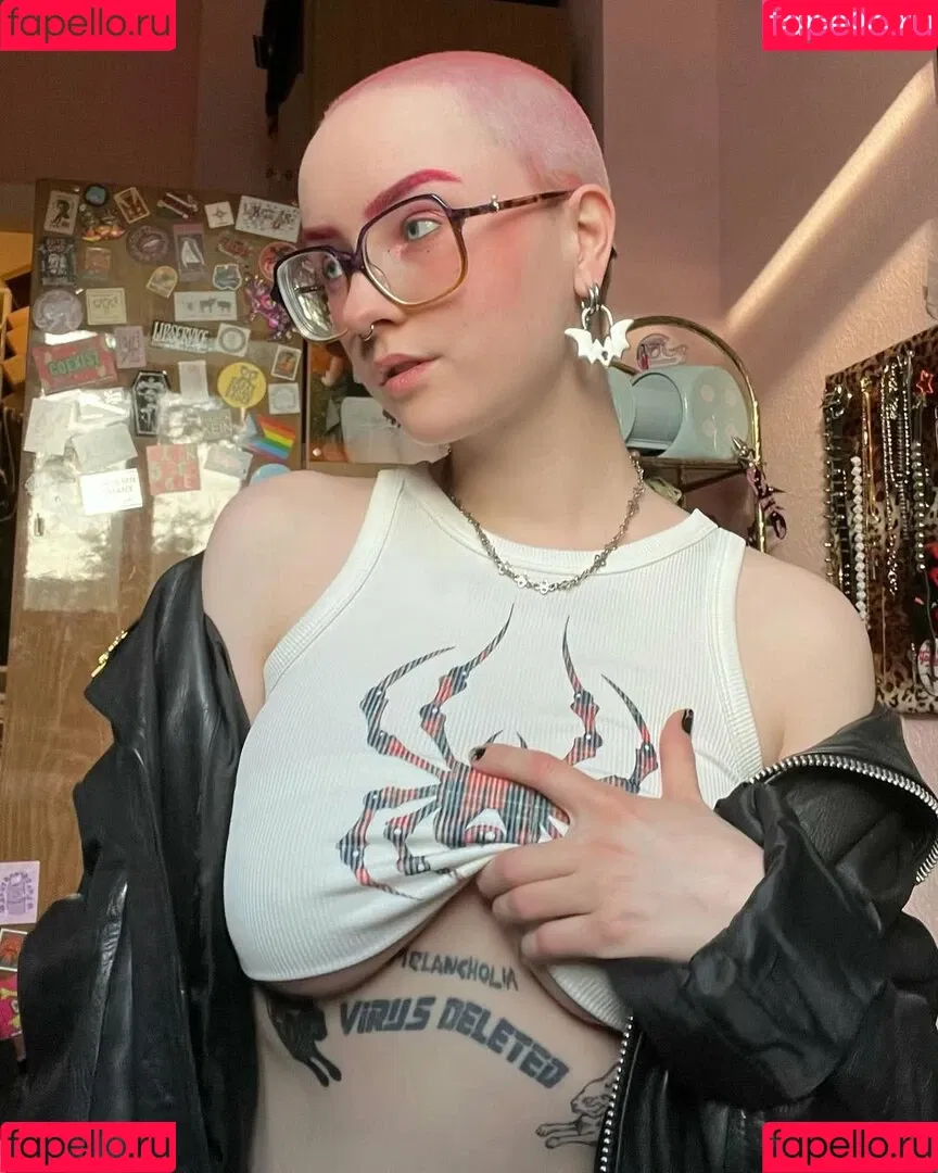 KAT 13ptx 133ptx Onlyfans Photo Gallery 