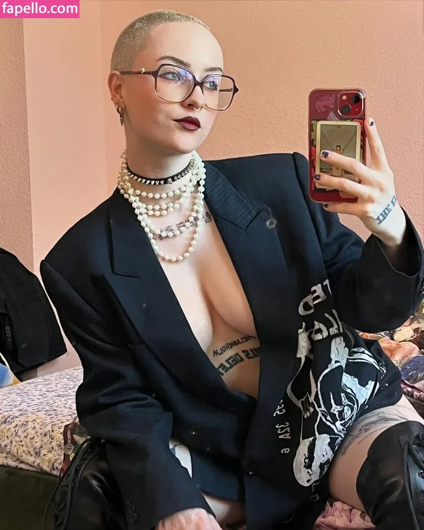 KAT 13ptx 133ptx Onlyfans Photo Gallery 