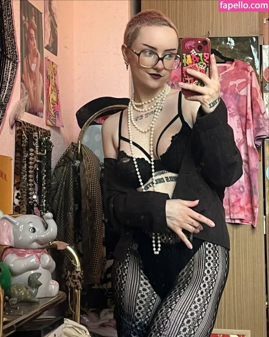 KAT 13ptx 133ptx Onlyfans Photo Gallery 