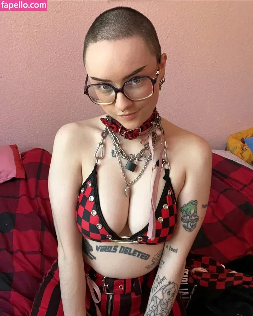 KAT 13ptx 133ptx Onlyfans Photo Gallery 