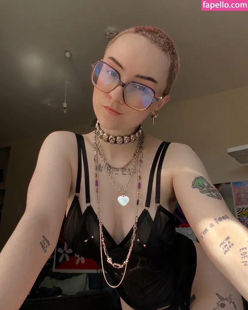 KAT 13ptx 133ptx Onlyfans Photo Gallery 