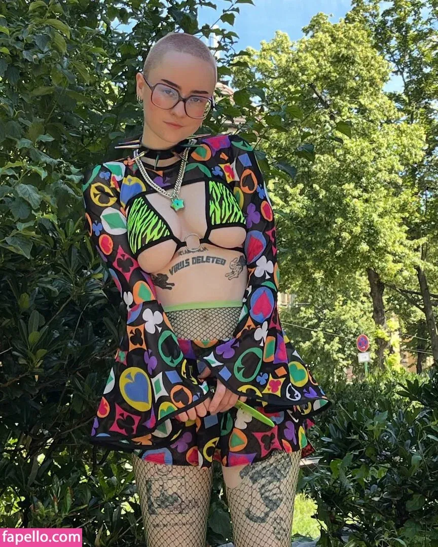 KAT 13ptx 133ptx Onlyfans Photo Gallery 