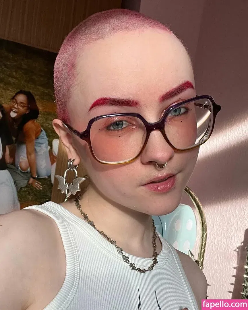 KAT 13ptx 133ptx Onlyfans Photo Gallery 