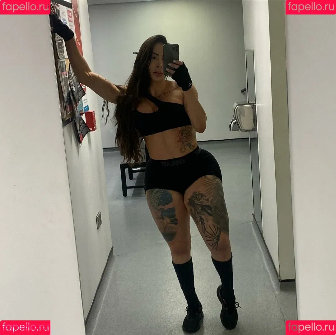 Nicole Kelly Onlyfans Photo Gallery 
