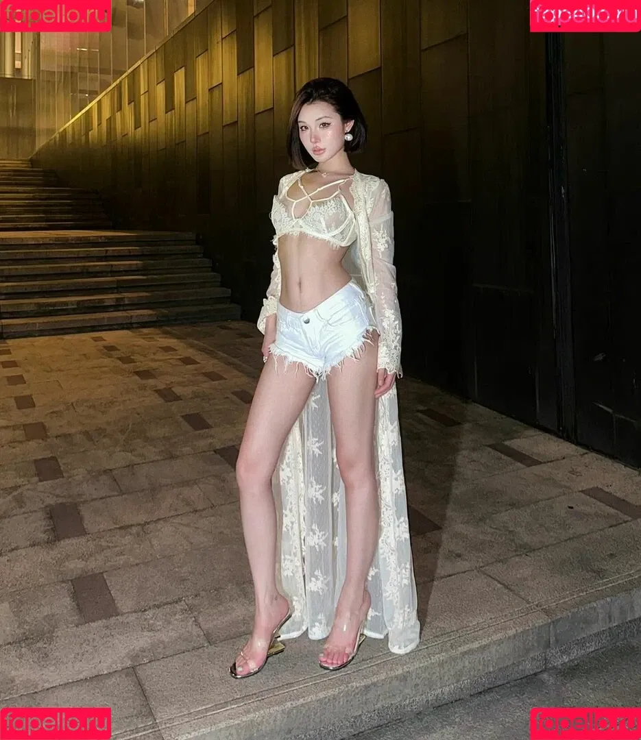 Ivy Ai.lin20_ Onlyfans Photo Gallery 