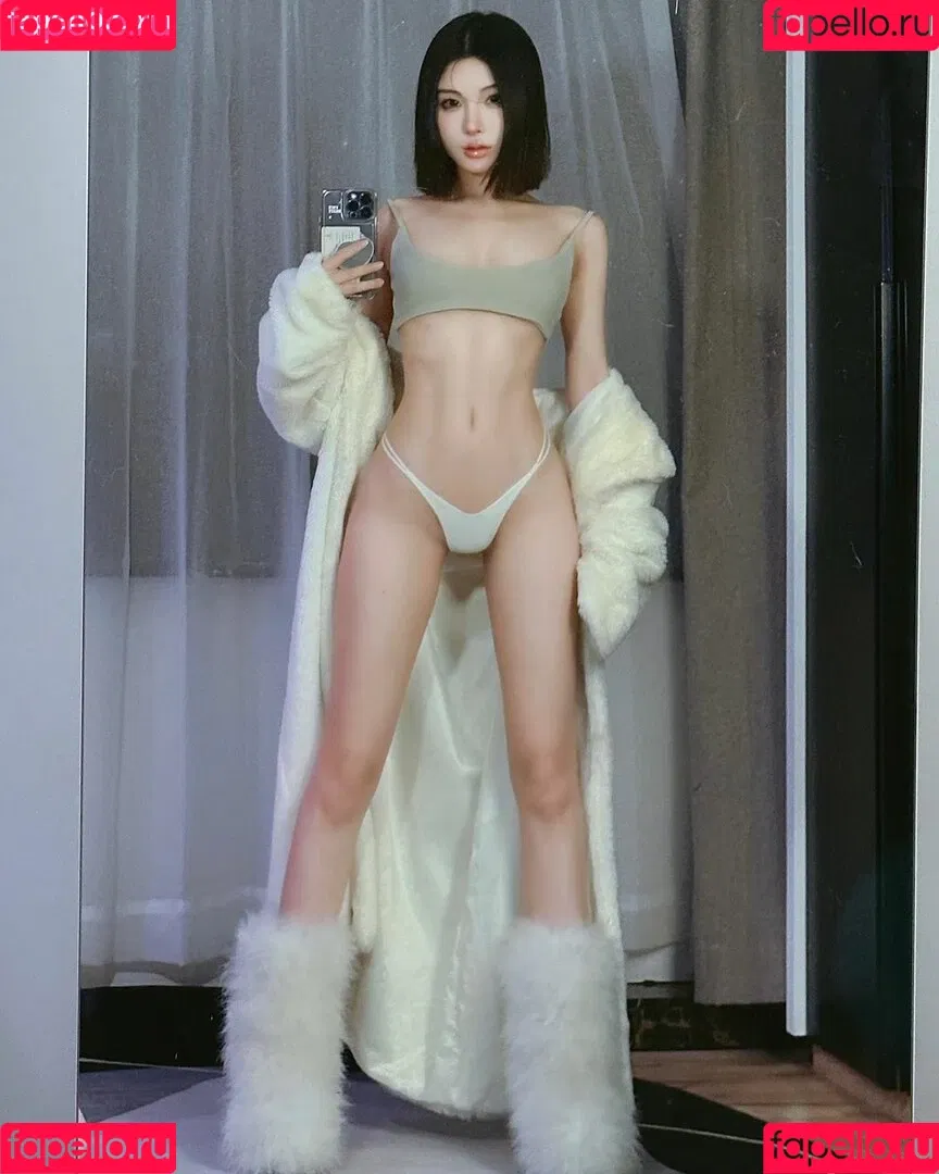 Ivy Ai.lin20_ Onlyfans Photo Gallery 