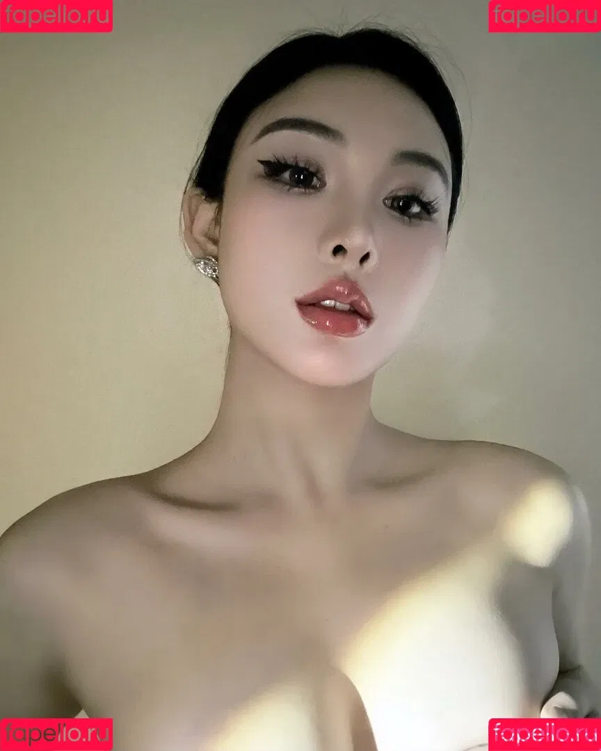 Ivy Ai.lin20_ Onlyfans Photo Gallery 