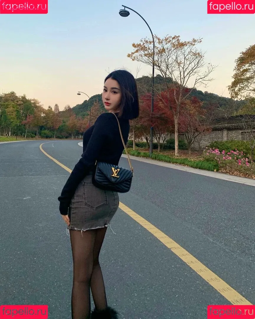Ivy Ai.lin20_ Onlyfans Photo Gallery 