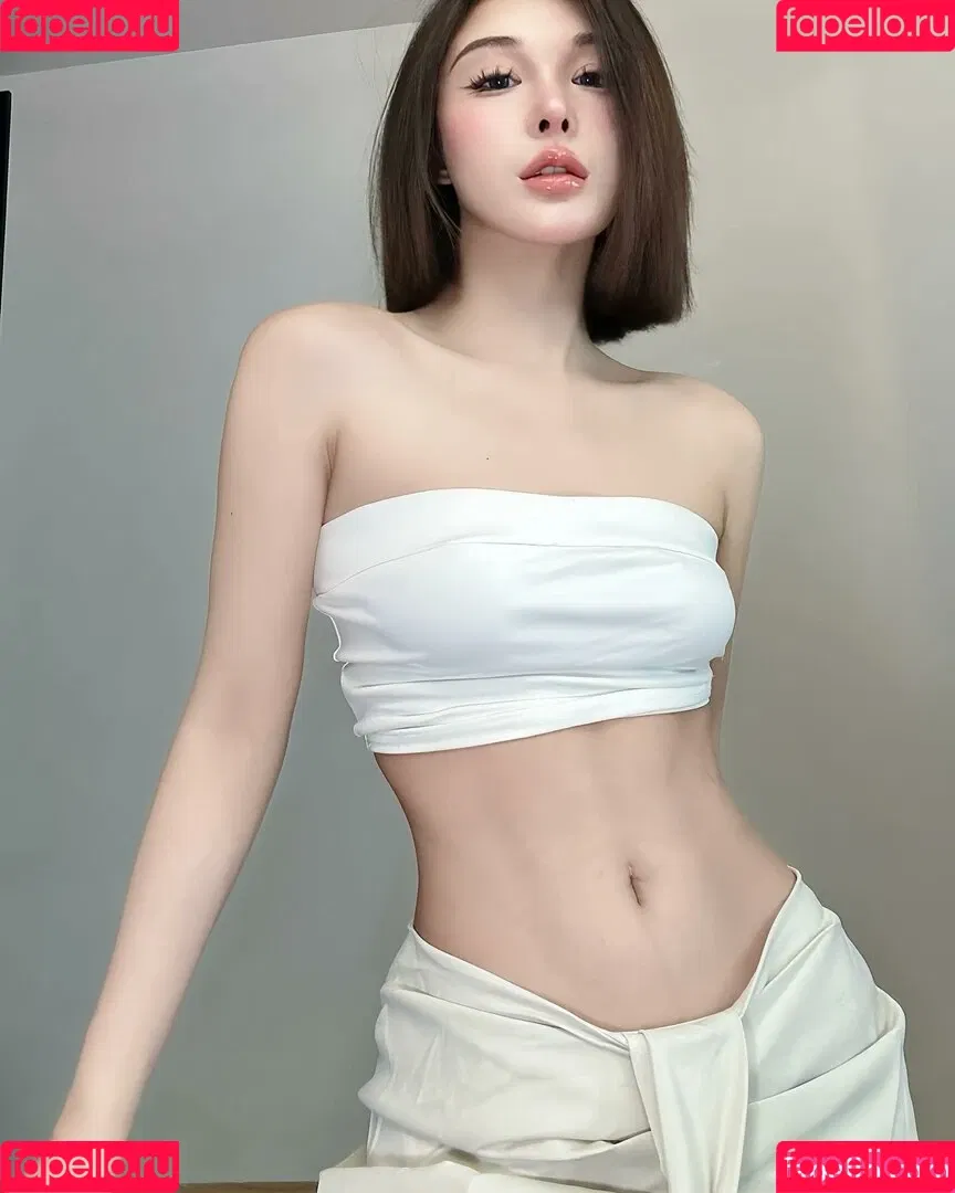 Ivy Ai.lin20_ Onlyfans Photo Gallery 