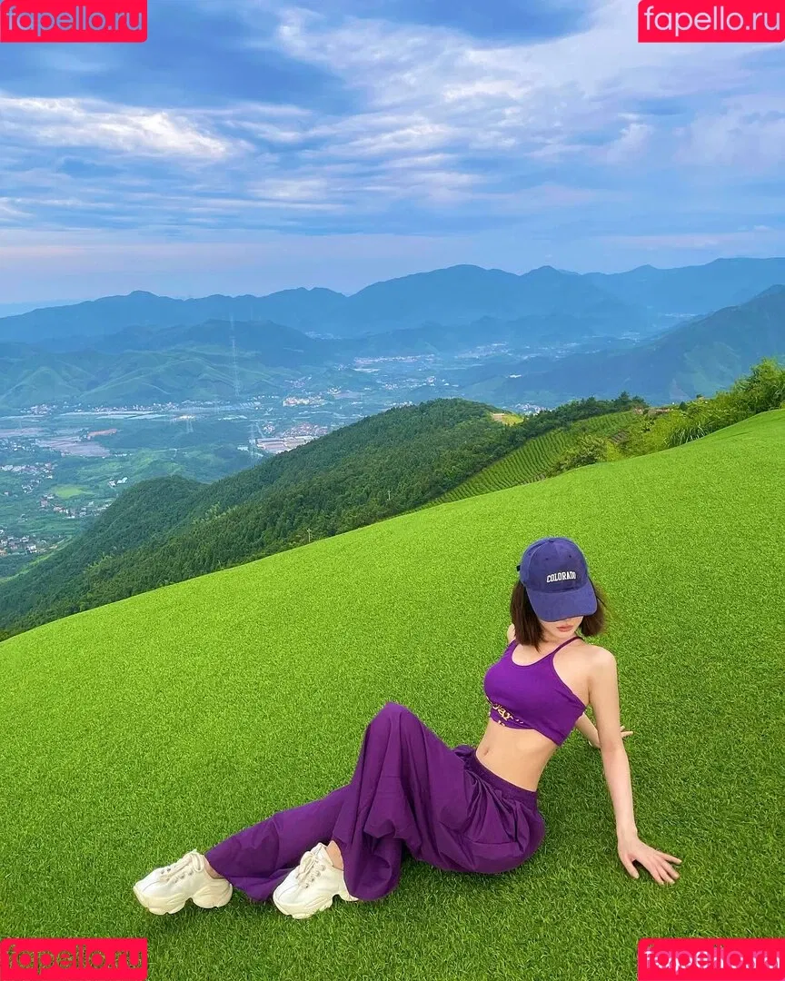 Ivy Ai.lin20_ Onlyfans Photo Gallery 