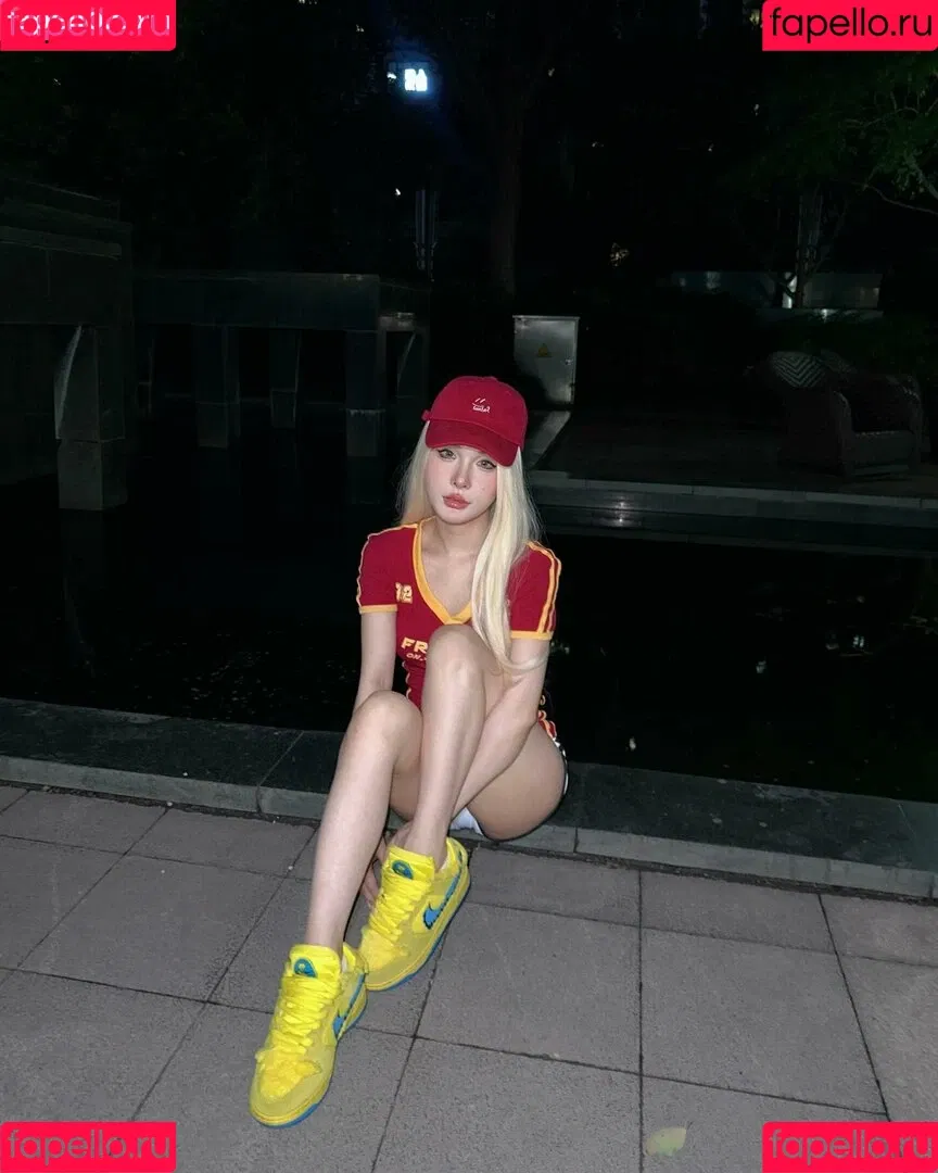 Ivy Ai.lin20_ Onlyfans Photo Gallery 