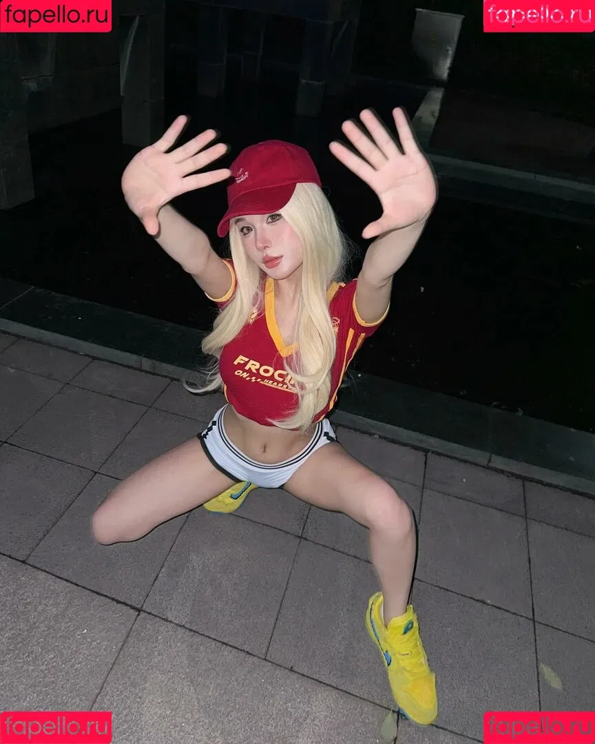 Ivy Ai.lin20_ Onlyfans Photo Gallery 