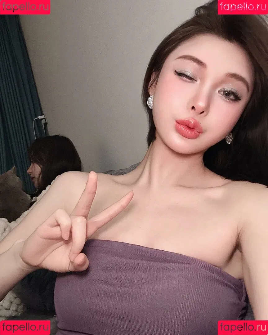 Ivy Ai.lin20_ Onlyfans Photo Gallery 