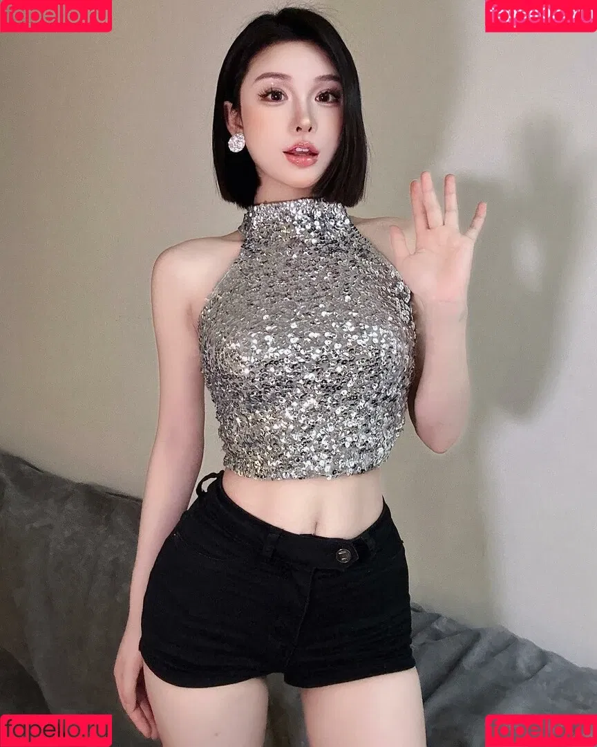 Ivy Ai.lin20_ Onlyfans Photo Gallery 