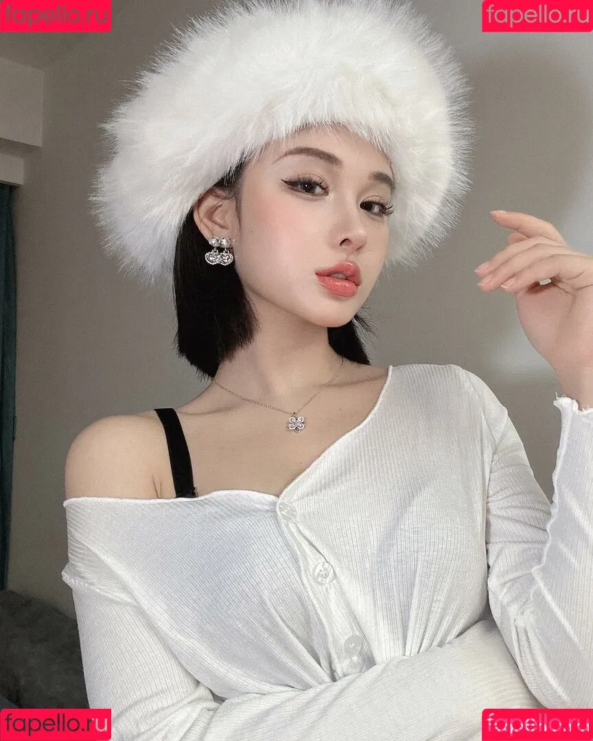 Ivy Ai.lin20_ Onlyfans Photo Gallery 