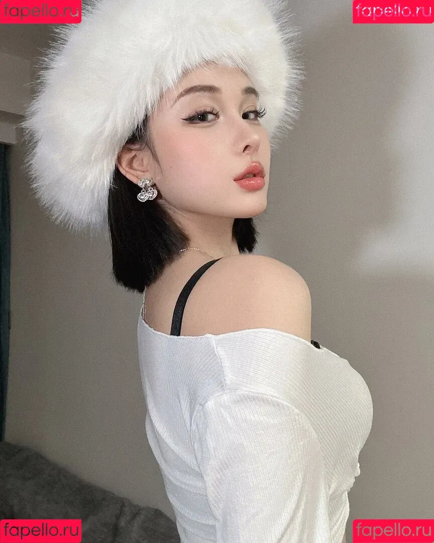 Ivy Ai.lin20_ Onlyfans Photo Gallery 