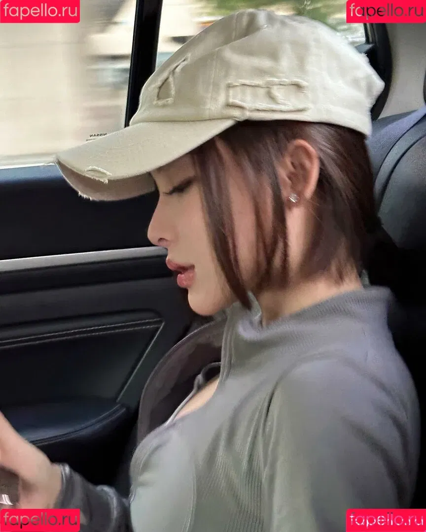 Ivy Ai.lin20_ Onlyfans Photo Gallery 