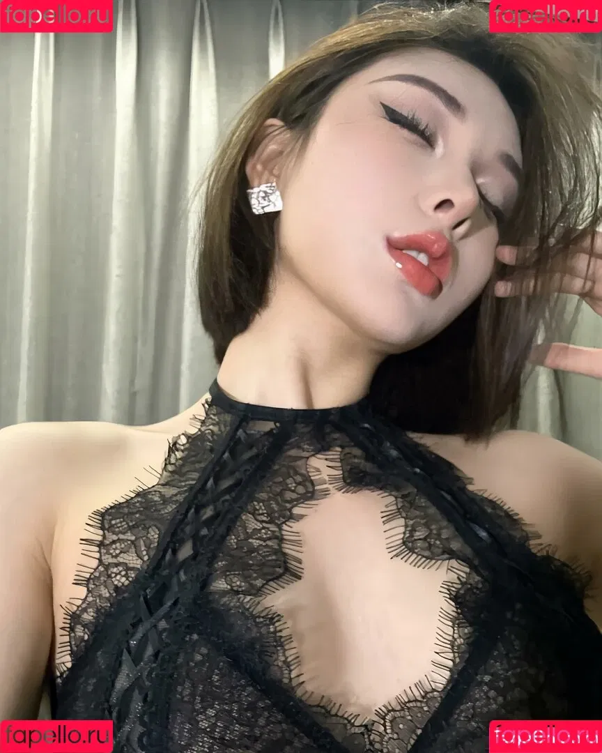 Ivy Ai.lin20_ Onlyfans Photo Gallery 