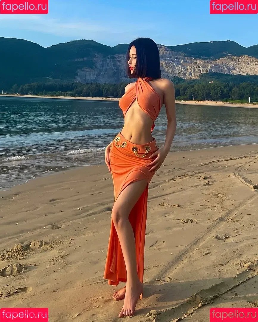 Ivy Ai.lin20_ Onlyfans Photo Gallery 