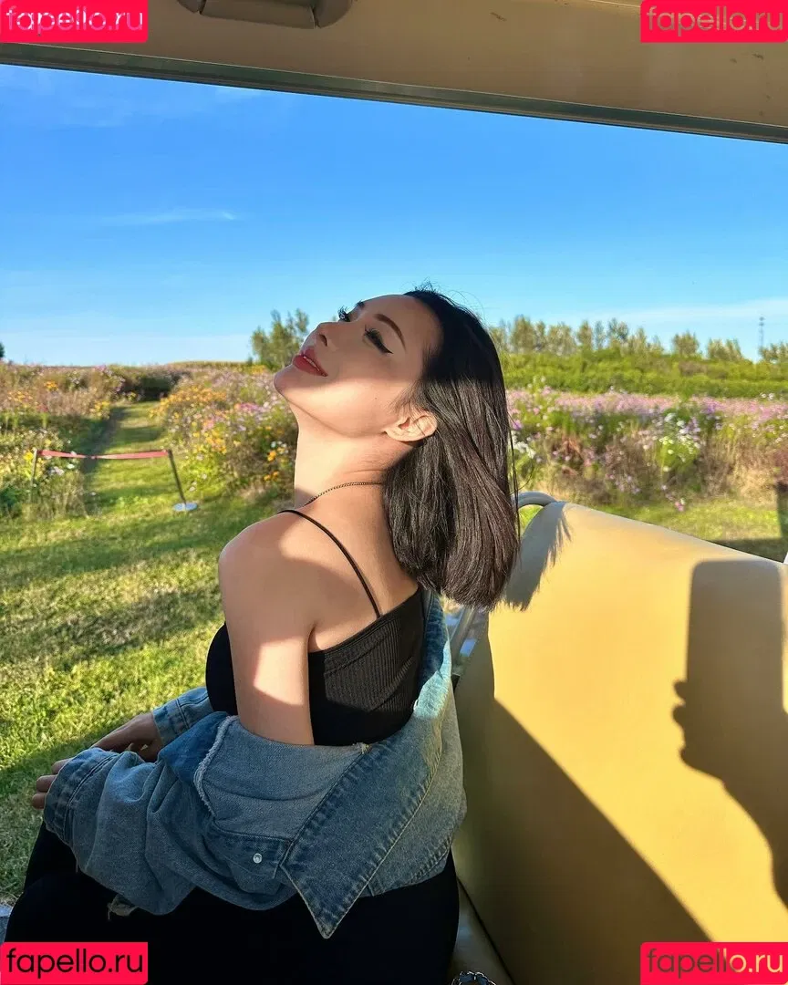 Ivy Ai.lin20_ Onlyfans Photo Gallery 
