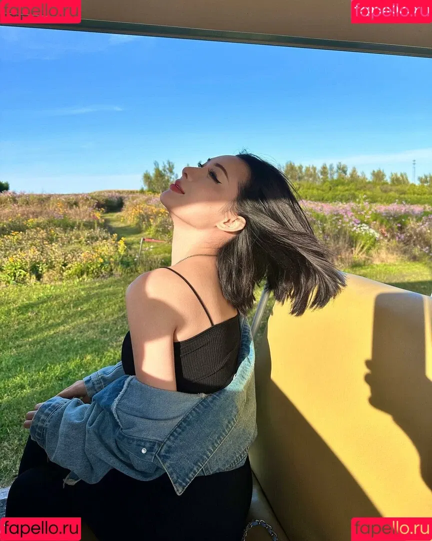 Ivy Ai.lin20_ Onlyfans Photo Gallery 