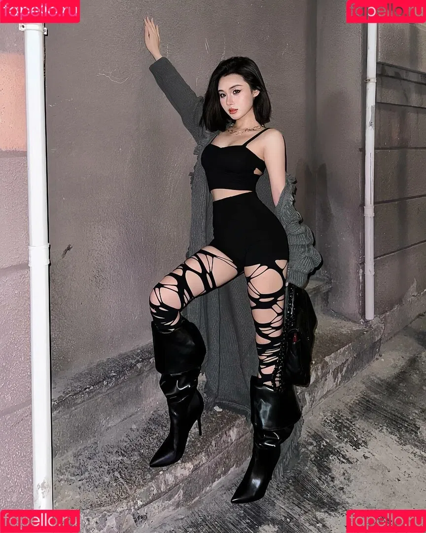 Ivy Ai.lin20_ Onlyfans Photo Gallery 