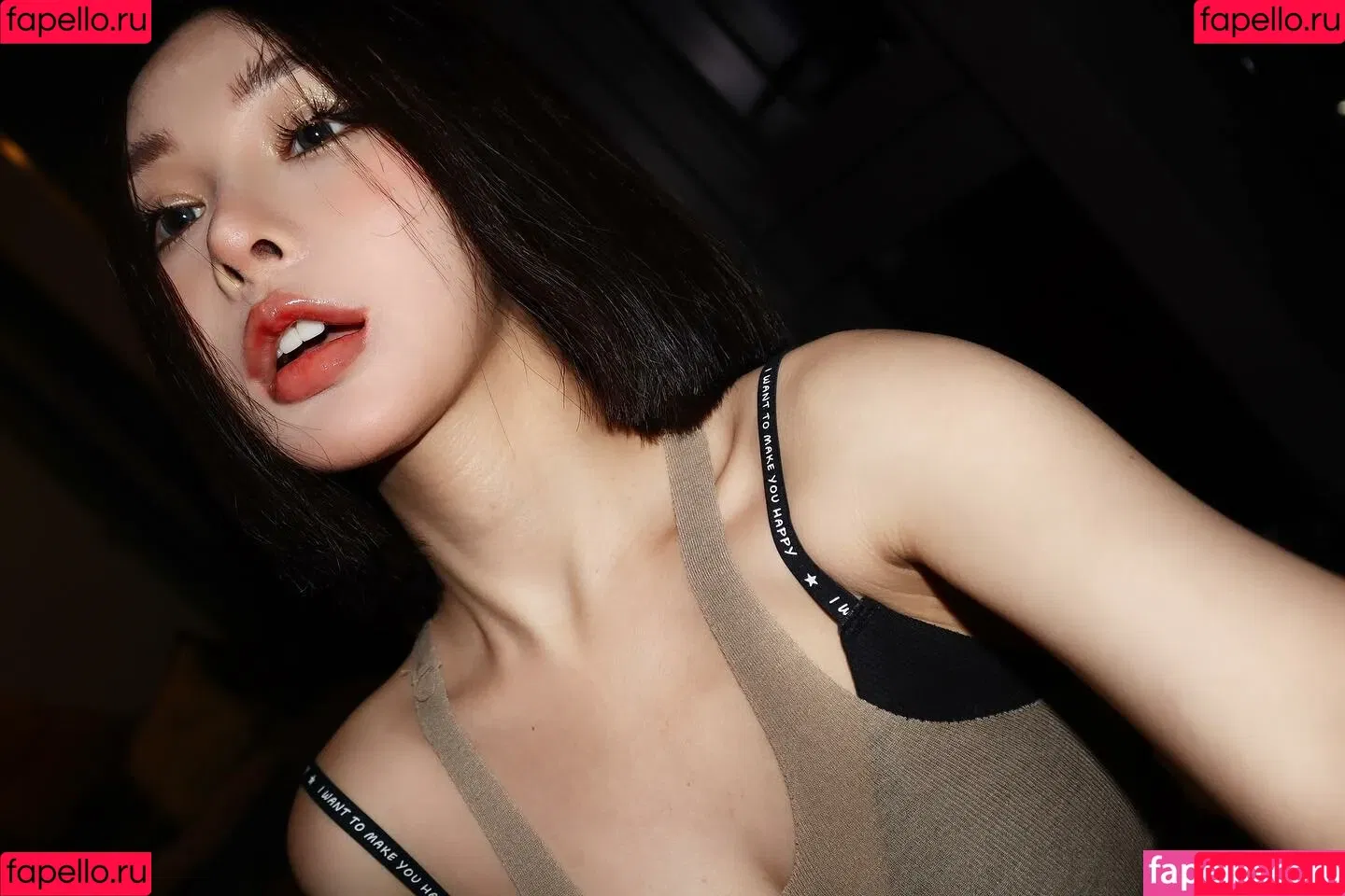 Ivy Ai.lin20_ Onlyfans Photo Gallery 