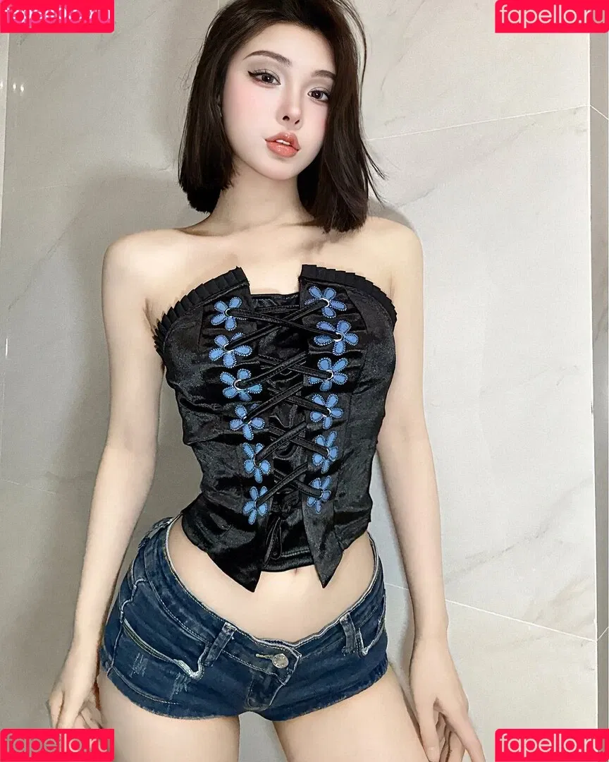 Ivy Ai.lin20_ Onlyfans Photo Gallery 
