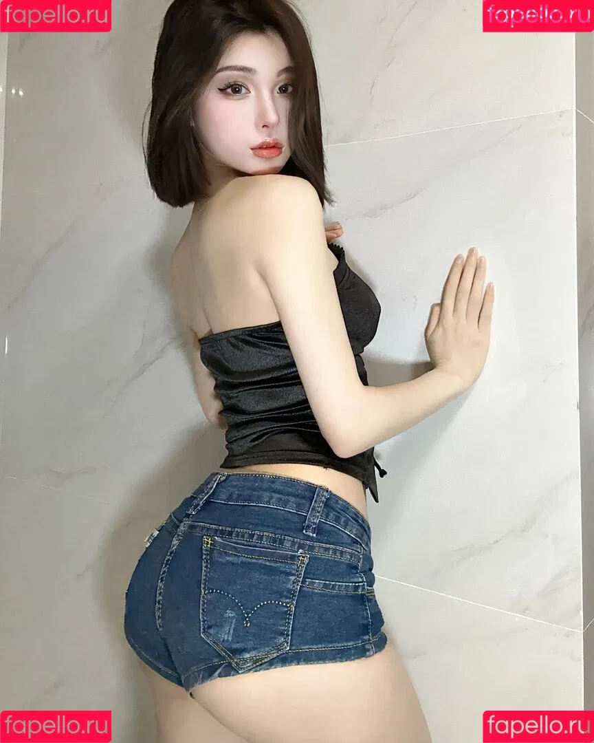 Ivy Ai.lin20_ Onlyfans Photo Gallery 