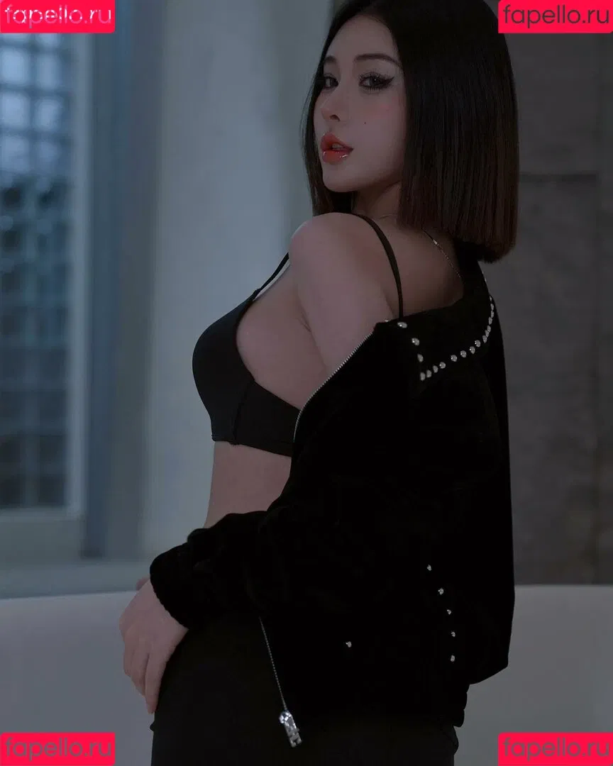 Ivy Ai.lin20_ Onlyfans Photo Gallery 