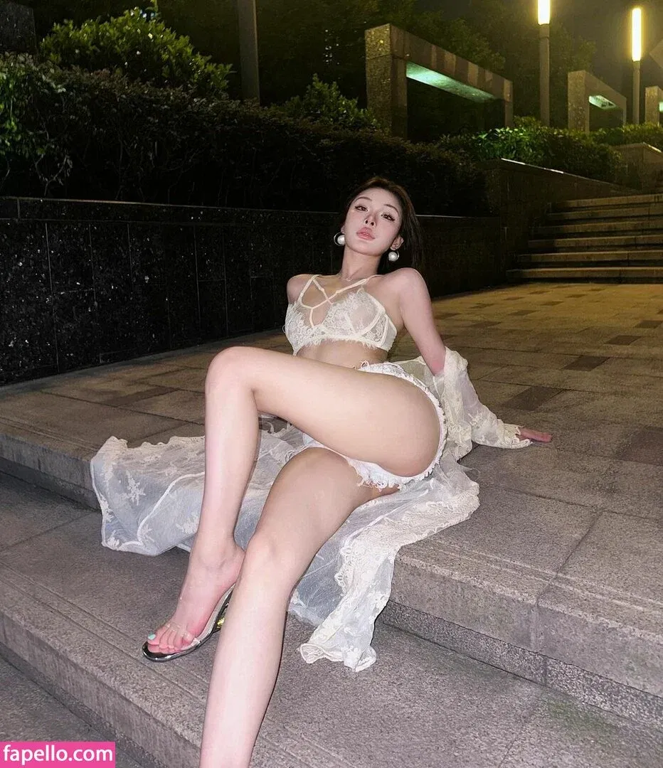 Ivy Ai.lin20_ Onlyfans Photo Gallery 