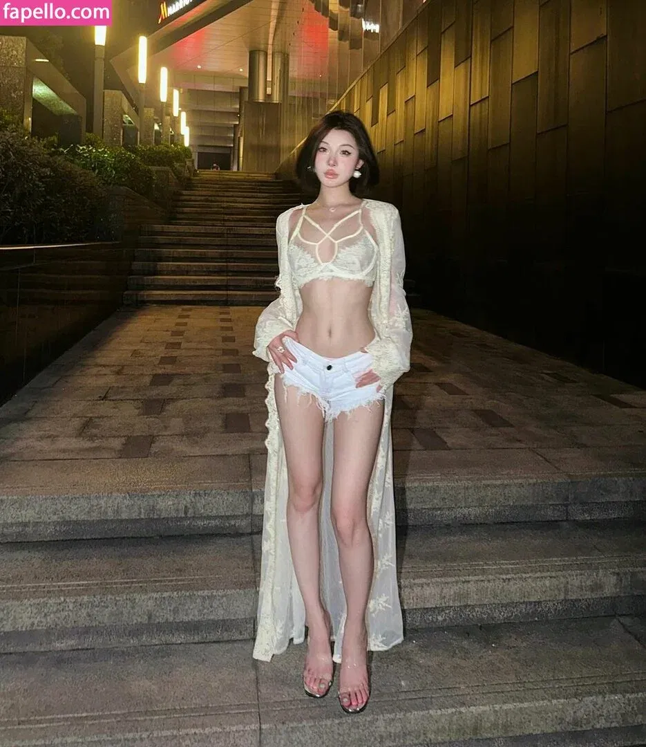 Ivy Ai.lin20_ Onlyfans Photo Gallery 