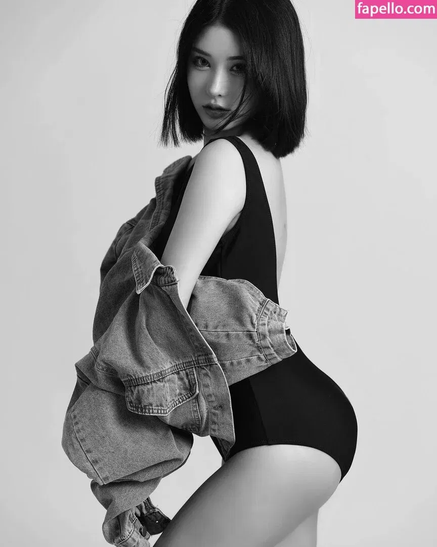 Ivy Ai.lin20_ Onlyfans Photo Gallery 